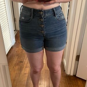 Nine West button up shorts